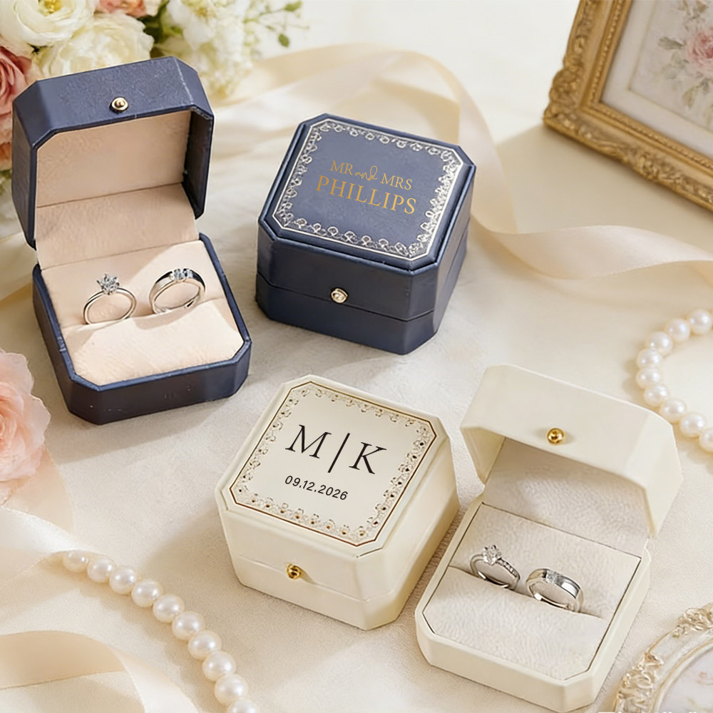 Personalized Faux Leather Ring - огляд і ціна Velvet Jewelry Box