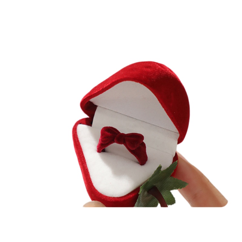 Cute Strawberry Ring Box Straw - огляд і ціна Velvet Jewelry Box