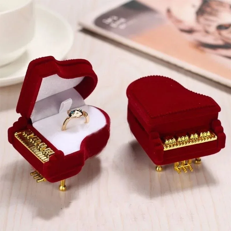 New Creative Cute Piano Shape  - огляд і ціна Velvet Jewelry Box