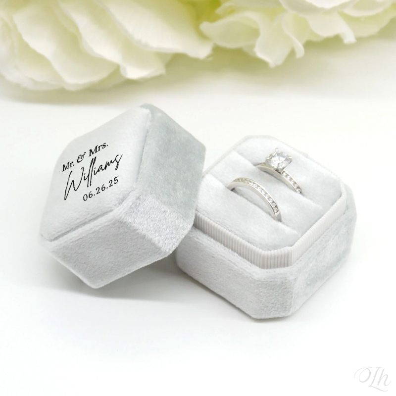 Personalized Wedding Ring Box  - огляд і ціна Velvet Jewelry Box