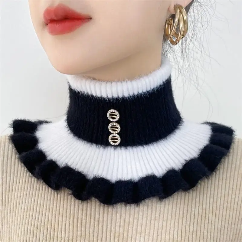 2025 New Knitted Stripe Lapel  - огляд і ціна Velvet Jewelry Box